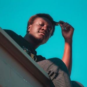 Meet your Posher, Jj